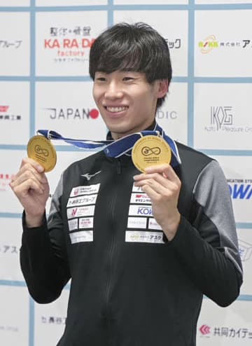 加納虹輝「ロスへ大きな一歩」　世界フェンシングから帰国