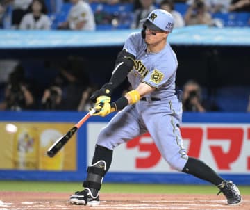 【阪神】佐藤輝明　マジック再点灯の延長Ｖ打「チャンスで回ってくると思っていた」