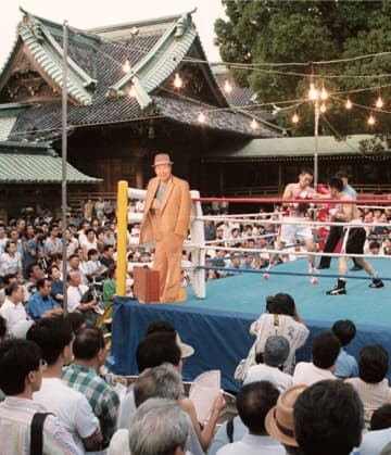 ＜あのころ＞寅さん追悼ボクシング　28年前の8月2日