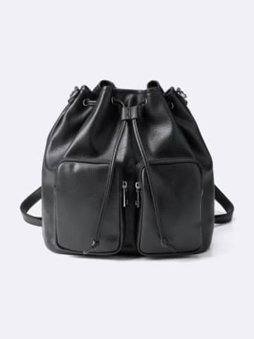 GUの黒バッグ…新作だけど売り切れが心配！早い者勝ちの高見えアイテムリスト