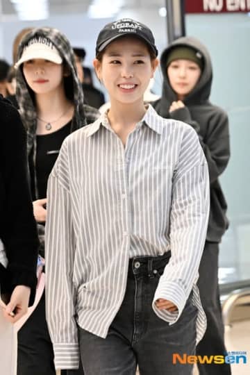 【PHOTO】NiziU、スケジュールを終えて韓国に到着（動画あり）