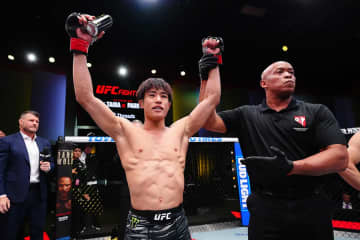 平良達郎の“圧勝”に、元UFC世界王者らが反応「タイラは将来フライ級でベルトを獲得する本物の脅威だ」