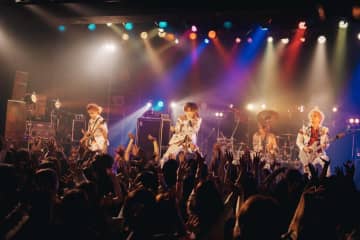 【ライブレポート】DIV主催＜夏の行方FES -東京編-＞豪華バンド陣熱演に「来年もやりたいな！」