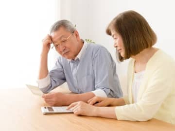 65歳向けの「プラチナNISA」ってどんな制度？ 注意点は？【FPが解説】