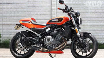 [ハーレーカスタム] カーボン外装をまとったユーロピアンムードのX350