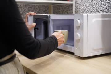 電子レンジで「高ワット短時間」VS「低ワットで長時間」…どっちの方が「電気代を節約」できますか？