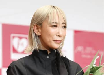 蜷川実花が撮った、島根の水上花火が「肉眼より綺麗」と話題。「なんでこんなに美しく撮れるの？」と感動の声