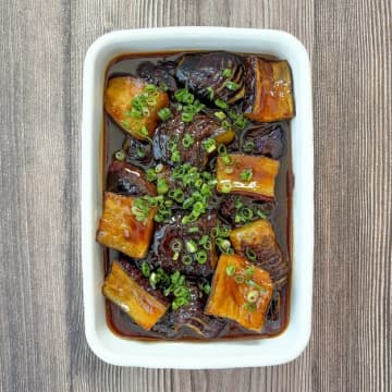 【なすがウマすぎて大優勝】「この味付け最高！」「ご飯がめっちゃ進む〜」作り置きにもおすすめ！なすの絶品おかずレシピ4選