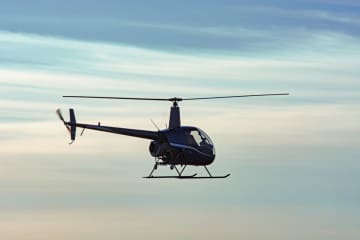 「航空自衛隊」のパイロットの「年収」は？ 「旅客機」のパイロットと比較してどちらが高い？