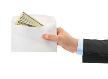 70代母へ「月15万円」程度を「仕送り」しています。これって「贈与税」の対象になりますか？