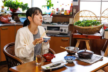 中江有里　26年ぶり映画主演　徳島を舞台に生き方を見つめ直していく　「道草キッチン」公開決定