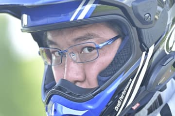 北海道往復3000km走って試した！ ツーリングライダーこそ使うべき「バイク用度付きメガネ」の威力