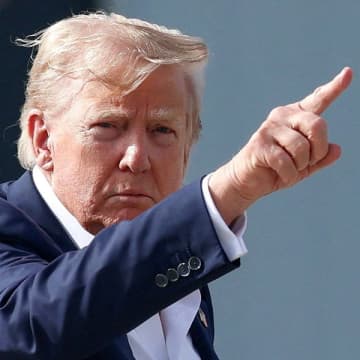 トランプ大統領が労働統計局長に“おまえはクビ！” 米国の雇用悪化で高まる「スタグフレーション」リスク