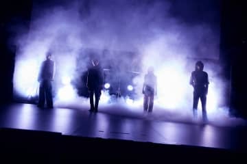 【動画】佐藤健が率いるTENBLANK、サプライズライブ　弾き語りも披露　観客600人が歓喜