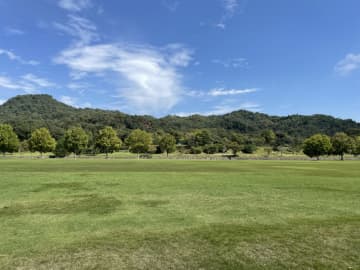 秋開催のフリマにおでかけ☆希望が丘文化公園【秋のフリマフェスタ】〈9/13・14〉出店募集は8/9まで！