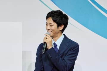 松坂桃李「家族で海に出かけた時に…」日常のささやかな幸せを感じた瞬間とは？