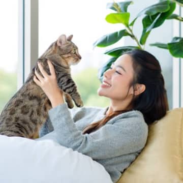 愛猫はかわいいけど…猫を『正しく怖がるべき一面』3選　適切な付き合いの注意点も