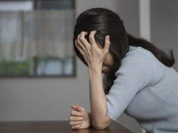 「あんたがいなくなれば」毒母の声に怯え続けた女性が“夫の一言”で得た「子育ての自信」
