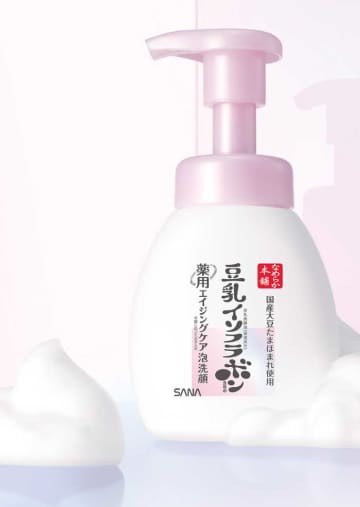 エイジングケアに寄り添う♡なめらか本舗の薬用泡洗顔＆ジェル