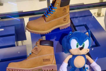 ティンバーランド×セガ「イエローブーツ」が“ソニック”仕様に！青シューレースやイラスト刻印