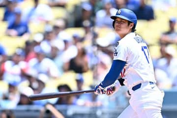 大谷から「贈り物をもらうだろう」　打席中にあわや…客席で転倒した男に広がる反響「診療所で…」