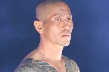 BDの“最強喧嘩師”がドバイからアンチ煽る「お前らには一生味わえない空間」　渡航手段には「すげ～」「売れたな」驚きの声
