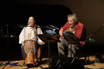 渋さ知らズの不破大輔と玉井夕海、デュオ・アルバム『たすけてあいたいすきそばにいて』を発表