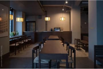 築93年の歴史ある名建築内にカフェ「goodcoffee 新橋 by goodroom」がオープン