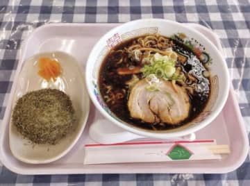 【悲劇】良かれと思った注文が『地獄への片道切符』だった…。「塩分の逃げ場がない」と旅行者を絶望させた富山グルメの罠