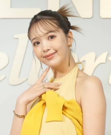 「結婚記念日おめでとう」藤田ニコル、豪華なお祝いディナーに反響「素敵すぎ」「末永くお幸せに」
