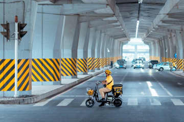 退勤後に自転車で配達バイトがZ世代に流行「給料ももらえるダイエット」―中国