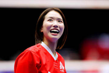元女子バレー古賀紗理那、純白ウエディングドレス姿まぶしすぎ　結婚式フォト反響...「お幸せにっっっ」
