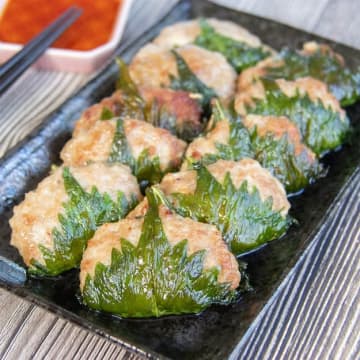 【大葉あったら絶対作って】「なにこれウマすぎ」「箸が止まらない〜」大葉と豚ひき肉で作る簡単おかずレシピ