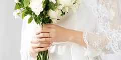 美しい想いを美しい自然が祝福する　『フラワリーシリーズ』―花言葉に永遠の想いをのせて～8月7日は花の日～　ブライダルリング専門店『アイプリモ』