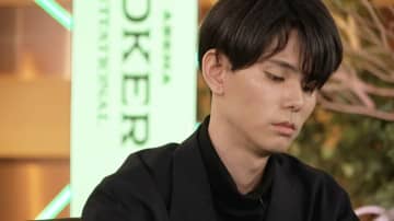 “東大vs京大”イケメンポーカー対決は両者無言の睨み合い…鋭い「視線」に視聴者も息を呑む