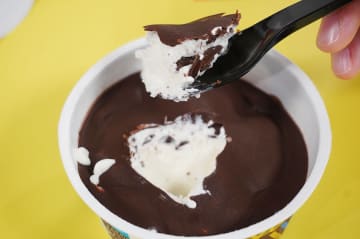 人気商品の後継！？ 話題のアイスケーキが「あいぱく」で関西初上陸