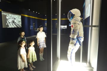 宇宙探査の「いま」がわかる特別展「深宇宙展～人類はどこへ向かうのか」To the Moon and Beyondが、9月28日までお台場『日本科学未来館』で開催中