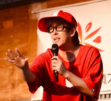 【爆笑】ですよ。「あーいとぅいまてーん、知ってる？」とChatGPTに質問→まさかの『ノッチのネタ』と回答される。「うちのGPTは英考さんでした」の声も