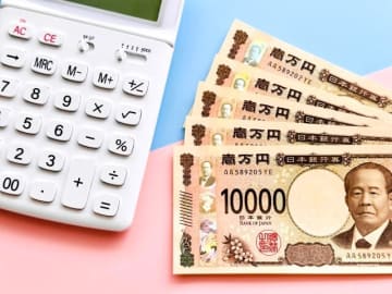 「猛暑」のエアコン代、飲料代、コンビニ立ち寄り…この夏「出費」増えた人は「80％」！ リアルな声を紹介