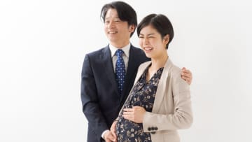 う、うそだろ？〈月収55万円〉49歳の再婚男性、36歳の後妻がまさかの妊娠に嬉しい悲鳴。「75歳まで働く」と誓った夜、偽らざる本音