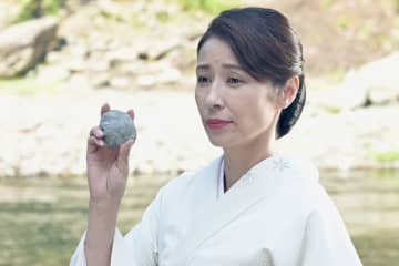 水野美紀の“怪演”は『奪い愛』を加速させる　超展開はついに“タイムリープ”にまで到達