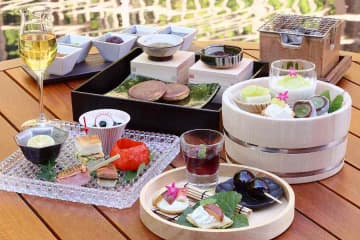 バンヤンツリー・東山 京都、シャインマスカット＆ぶどうのアフタヌーンティー　8月1日から