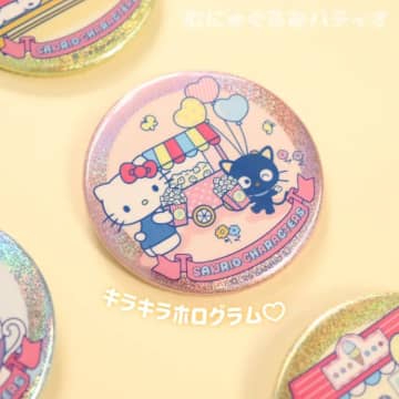サンリオの“仲良しコンビ”たちがテーマパークで大はしゃぎ♪ 最新缶バッジ＆アクスタ各16種が尊い！