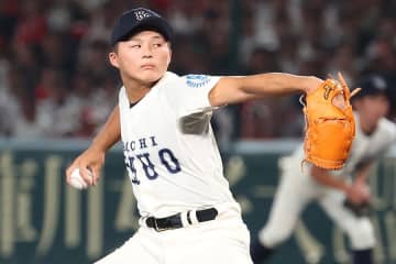 「既視感あると思ったら」　甲子園で話題…“名門激似ユニ”にSNS注目「カッコいい」