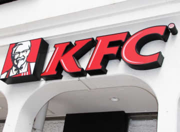 KFCの豪華セットが今だけ430円引きに！公式サイトもクーポン祭りになってる...。「価格破壊じゃね」