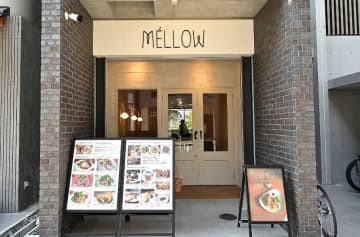 【必見】大阪・堀江に誕生！絶品スイーツと優雅な朝が叶う話題のブランチカフェ「MÉLLOW（メロウ）」