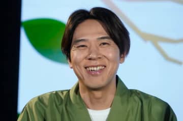 ロッチ・コカド、愛用のミシン紹介が「参考になる」と反響。JUKIの新型に「豪華で羨ましい」の声も