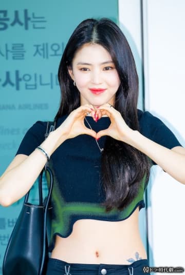 “韓国のアン・ハサウェイ” 女優ハン・ソヒ、映画・ファンミ・広告の全方位で活躍中！