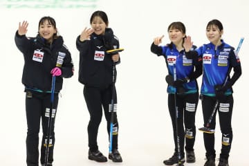 【カーリング】ロコ・ソラーレ絶好調　予選４連勝で準決勝へ…決勝かけ北海道銀行と対戦