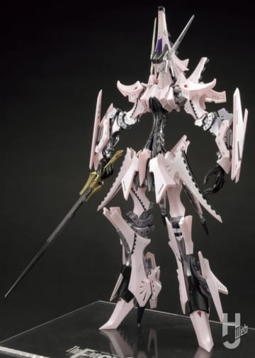 グリット・ブリンガーをキュキィ騎に模様替え。「HSGK 1/72 グリット・ブリンガー = ボォス 3070/3073 ブロック 2=アイシャ・ルーマー」の塗り替え例を撮り下ろしにて紹介